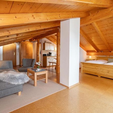 Gaestehaus Weissenbacher-Ferienwohnungen Marquartstein Bagian luar foto