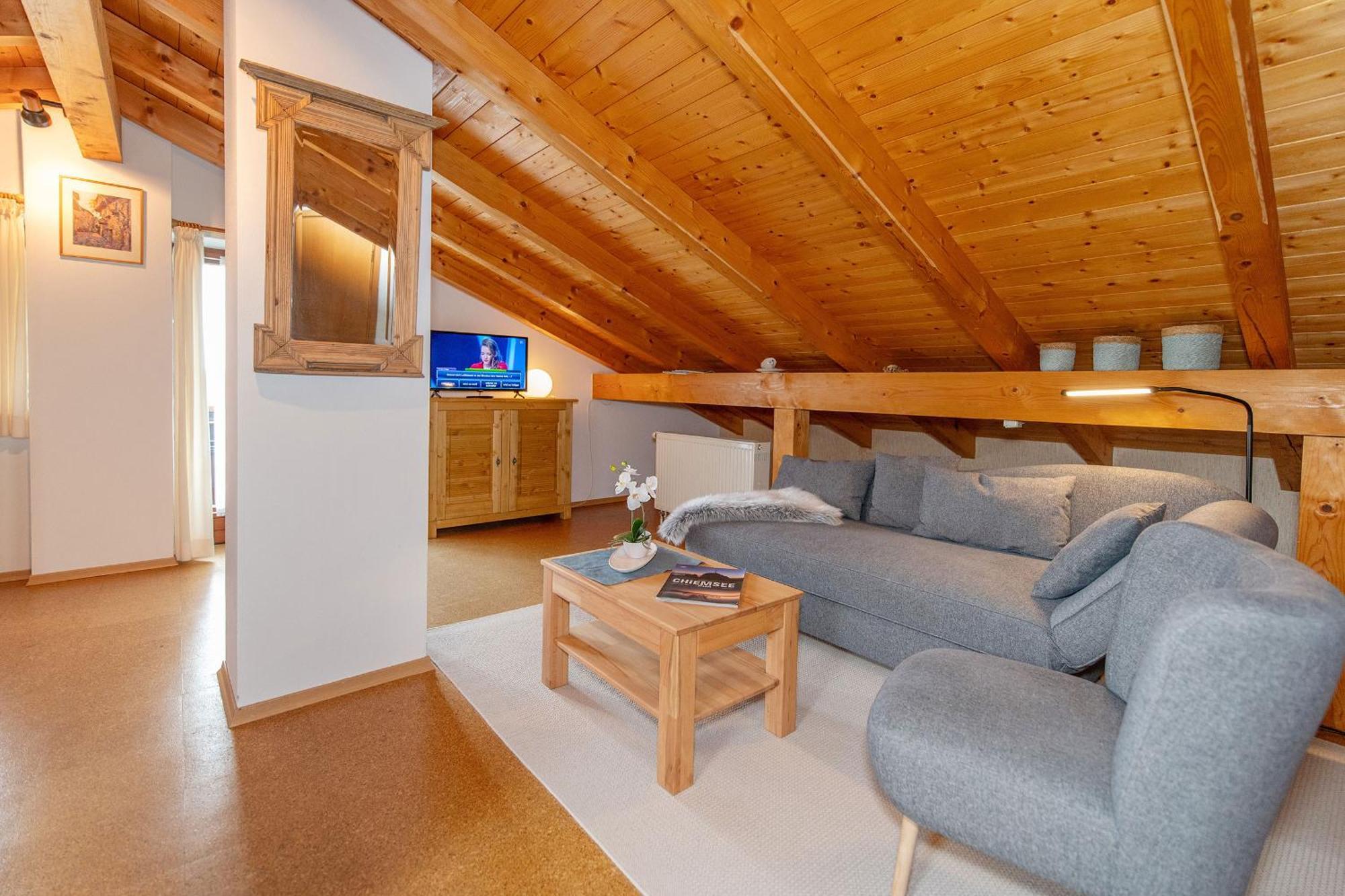 Gaestehaus Weissenbacher-Ferienwohnungen Marquartstein Bagian luar foto